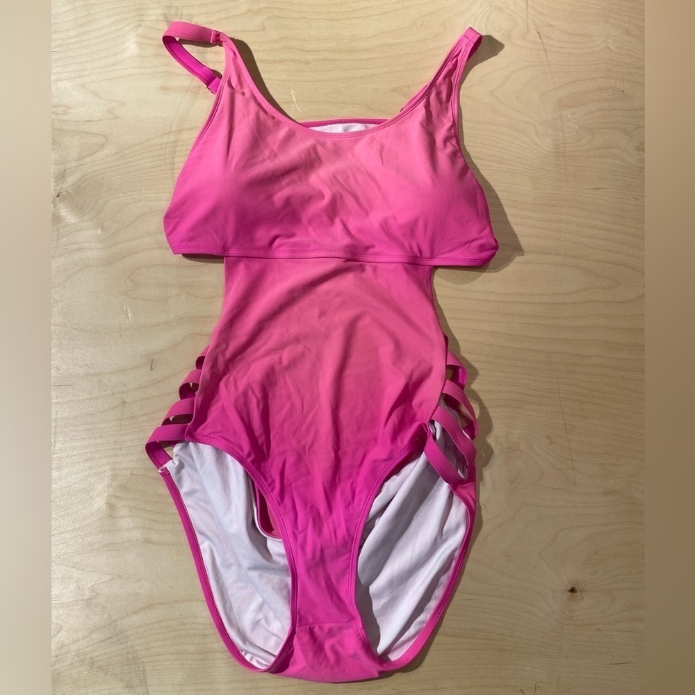 One Piece Swimsuit Size 4XL (JG)